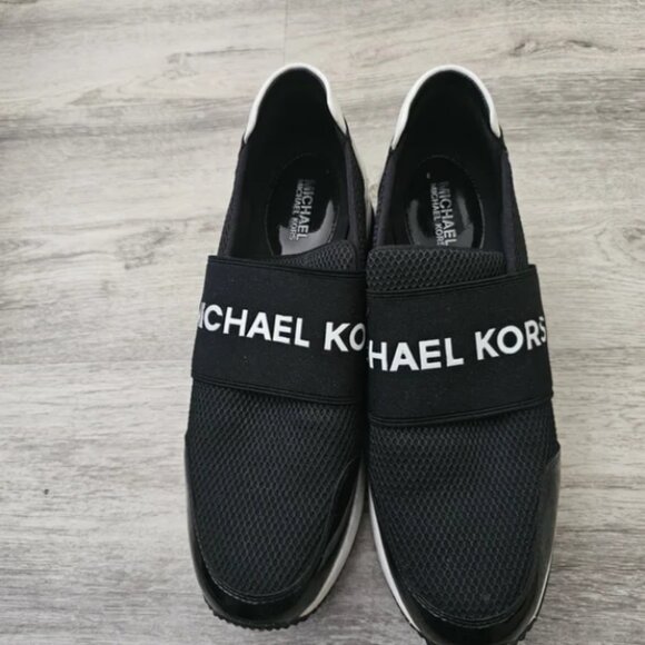 Michael Kors Black Womens Shoes size 9.5 - Picture 1 of 7